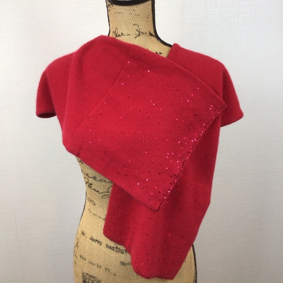 Jones New York Cashmere Scarf Red Embellished - Picture 5 of 10